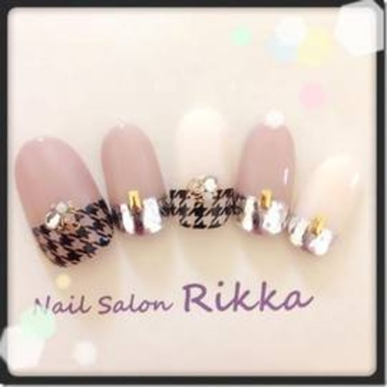 千鳥格子ネイル 4850 Nail Salon Rikka ネイルサロンリッカ 茨城県 古河 のネイルデザインカタログ ビューティーパーク