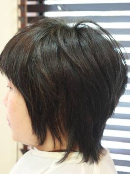 大人気の 後ろ滝川クリステル でモテ髪ヘアになろ 9050 Hair Qril ヘアクリル 京都府 御池 御所 二条城 の髪型 ヘアスタイルカタログ ビューティーパーク