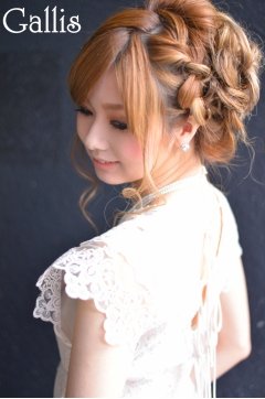 【Gallis】結婚式ルーズ編み込みstyle|Hair Make Salon Gallis