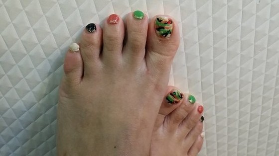 カモフラネイル Nail Salon Calypso ネイルサロンカリプソツー 大阪府 東大阪 のネイル デザインカタログ ビューティーパーク