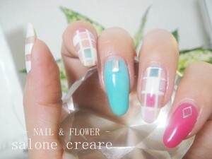 カラフルnail ネイルサロン四日市 Salone Creare クレアーレ ネイルサロンヨッカイチサローネクレアーレ 三重県 四日市 のネイルデザインカタログ ビューティーパーク