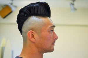 ハードモヒカン ヘアー メイクネイル イング ヘアーアンドメイクネイルイング 東京都 自由が丘 のメンズカタログ ビューティーパーク