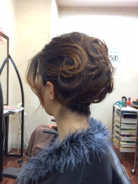 カールアップ|HAIR ESTHESALON AONO