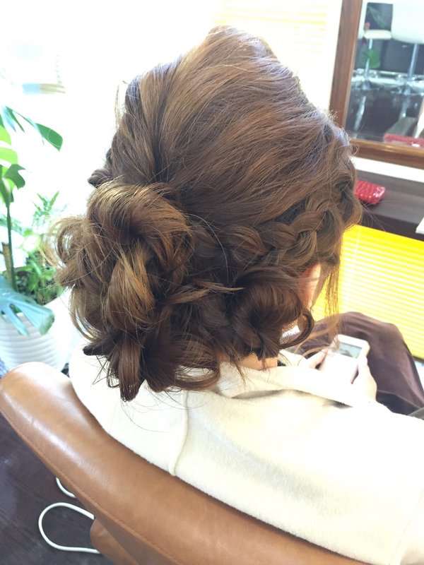 結婚式のお呼ばれヘアーセット|ヘアーメイクＴＥＮ