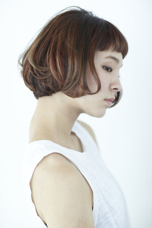 Gift 大人短めバングスウィートボブ Gift Sunnyside ギフトサニーサイド 東京都 原宿 の髪型 ヘアスタイルカタログ ビューティーパーク