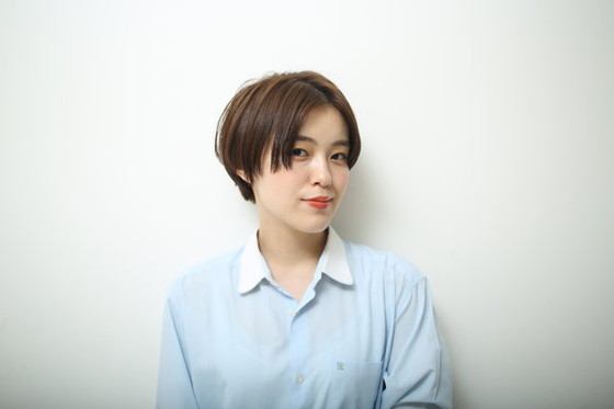 ハンサム ショート ストレート ショートヘアの巻き方 コテ