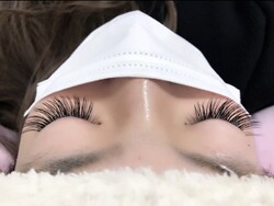 フラットマットラッシュ９０分つけ放題|Ｆａｖｏｒｉ ~EyelashSalon~溝ノ口店