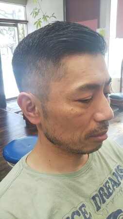 フェードスタイル 刈り上げ 七三分け Tip Hair チップヘアー 愛知県 豊田 のメンズカタログ ビューティーパーク