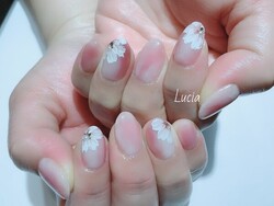 桜ネイル|Lucia