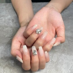 ハンド ライトコース＋長さだし5本|Nail Salon Linda