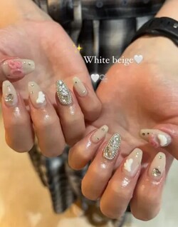 White beige|トータルビューティーサロンBeautifulMe,柏店