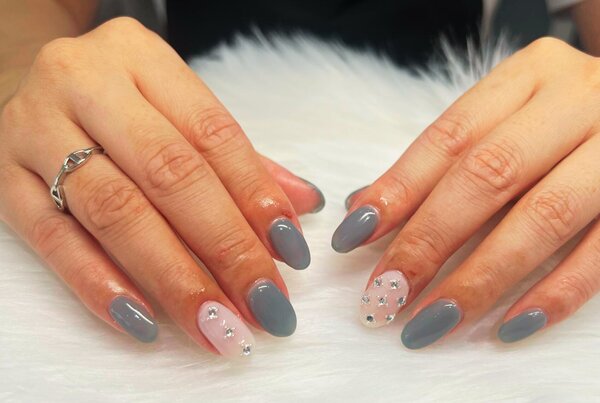 ハンド 定額デザイン「さわやかグリーン」|Nail Salon Linda