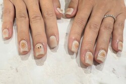 ハンド ミドルコース「持ち込みデザイン」|Nail Salon Linda