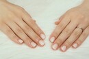 ハンド ワンカラー 「シアー感のある白」|Nail Salon Linda