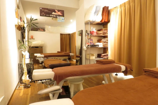 カラダファクトリー 大宮マルイ店 | 大宮のリラクゼーション カラダファクトリー 大宮マルイ店 | 大宮のリラクゼーション