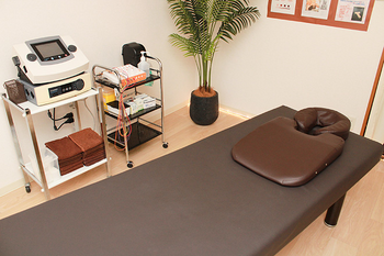 エルスリー鍼灸治療院 | 栄/矢場町のリラクゼーション エルスリー鍼灸治療院 | 栄/矢場町のリラクゼーション