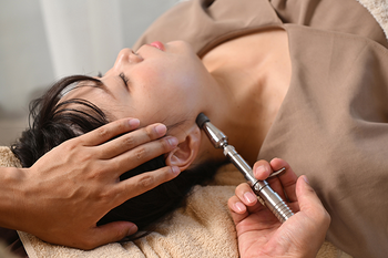 小顔・肌質改善サロンespoir ハーブピーリング/毛穴/痩身/フェイシャル | 心斎橋のエステサロン 小顔・肌質改善サロンespoir ハーブピーリング/毛穴/痩身/フェイシャル | 心斎橋のエステサロン