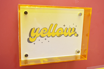 yellow. | 梅田のエステサロン