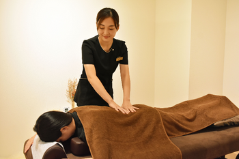 repos鍼灸整骨院 | 薬院/渡辺通/桜坂のリラクゼーション repos鍼灸整骨院 | 薬院/渡辺通/桜坂のリラクゼーション