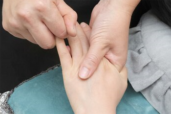 漢方頭療 | 三宮のリラクゼーション 漢方頭療 | 三宮のリラクゼーション