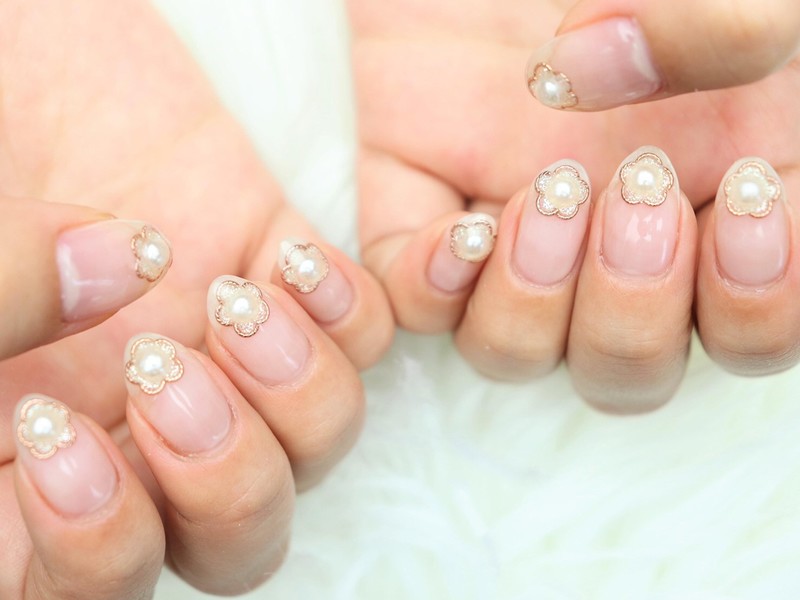 Nail Salon Rita By Falconier リタ ネイルサロン バイ ファルコニア リタ 大阪府 梅田 のマツエク まつげパーマ ビューティーパーク