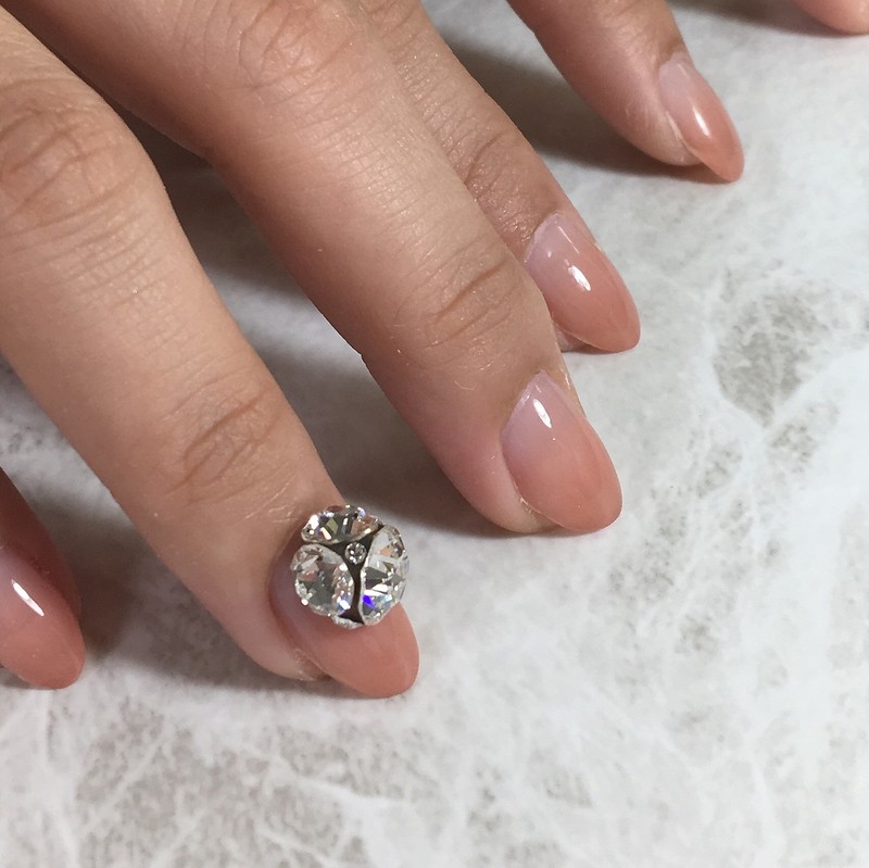 Nail Salon Gerbera ネイルサロン ジェルベーラ 旧 ｎラボ ネイルサロン ジェルベーラ 沖縄県 那覇 のネイル サロン ビューティーパーク