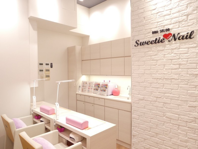 Sweetie Nail 原宿駅表参道口店 スウィーティーネイル スウィーティーネイル ハラジュクエキオモテサンドウグチテン 東京都 原宿 の ネイルサロン ビューティーパーク