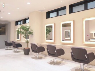 tricca Ginza | 銀座のヘアサロン tricca Ginza | 銀座のヘアサロン