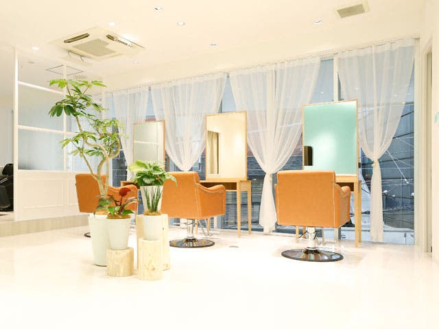 Beauty treatment salon ComfortA | 六本木のヘアサロン