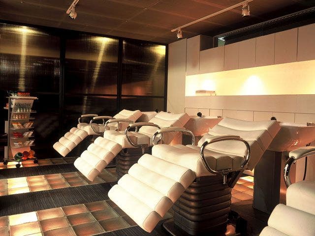 APHRODITE 銀座 | 銀座のヘアサロン APHRODITE 銀座 | 銀座のヘアサロン