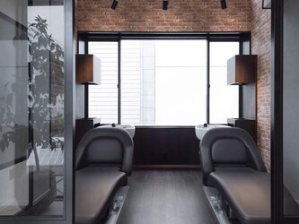 Heart's 白髪ぼかし専門サロン | 表参道のヘアサロン Heart's 白髪ぼかし専門サロン | 表参道のヘアサロン