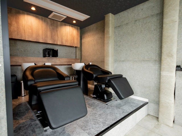 OVER三軒茶屋 | 三軒茶屋のヘアサロン OVER三軒茶屋 | 三軒茶屋のヘアサロン