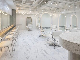 ii+U 銀座 | 銀座のヘアサロン ii+U 銀座 | 銀座のヘアサロン