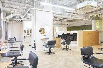 LUVISM 万代/新潟駅 | 新潟のヘアサロン LUVISM 万代/新潟駅 | 新潟のヘアサロン