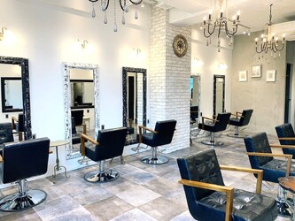 Clarus by artina 溝の口店 | 溝の口のヘアサロン Clarus by artina 溝の口店 | 溝の口のヘアサロン