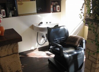 Burrow | 旗の台のヘアサロン Burrow | 旗の台のヘアサロン