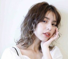 FOUR PLACE | 橋本/次郎丸/野芥のヘアサロン FOUR PLACE | 橋本/次郎丸/野芥のヘアサロン