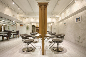 Cloe 堀江 | 心斎橋のヘアサロン Cloe 堀江 | 心斎橋のヘアサロン