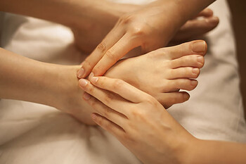 クイーンズウェイ 丸ビル | 丸の内のリラクゼーション クイーンズウェイ 丸ビル | 丸の内のリラクゼーション