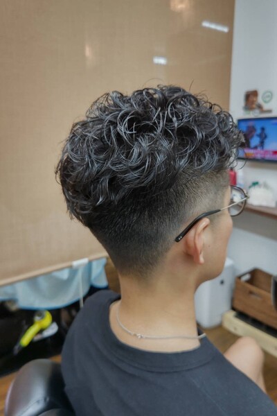 カットサロンタウラアルチザンヘアー | 八丁堀/白島/牛田のヘアサロン