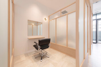 tocca hair&treatment 中目黒店 | 中目黒のヘアサロン tocca hair&treatment 中目黒店 | 中目黒のヘアサロン