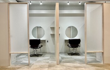 Zina 北千住 髪質改善&トリートメント&艶髪 | 北千住のヘアサロン Zina 北千住 髪質改善&トリートメント&艶髪 | 北千住のヘアサロン