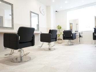 ヘアケア専門店 Nerine 北千住駅東口学園通り店 | 北千住のヘアサロン ヘアケア専門店 Nerine 北千住駅東口学園通り店 | 北千住のヘアサロン