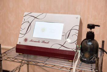 バストアップ・パンプアップ専門 ミラクルバスト 銀座店 | 銀座のエステサロン バストアップ・パンプアップ専門 ミラクルバスト 銀座店 | 銀座のエステサロン