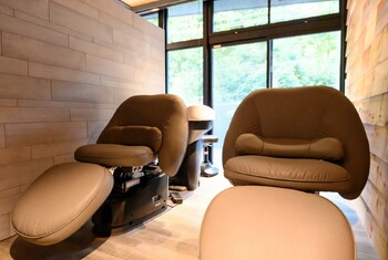 EVE hair lounge | 新宿のヘアサロン EVE hair lounge | 新宿のヘアサロン