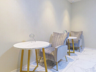 目元ケア女性専門フェイシャルサロン eyeleap 銀座店 | 銀座のエステサロン 目元ケア女性専門フェイシャルサロン eyeleap 銀座店 | 銀座のエステサロン