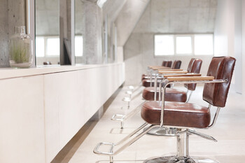 Ail hair salon Miyazaki | 宮崎のヘアサロン Ail hair salon Miyazaki | 宮崎のヘアサロン