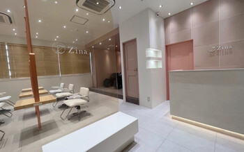 Zina 京都河原町 韓国顔周りカット/前髪カット/髪質改善【ジーナ】 | 河原町/木屋町/先斗町のヘアサロン Zina 京都河原町 韓国顔周りカット/前髪カット/髪質改善【ジーナ】 | 河原町/木屋町/先斗町のヘアサロン