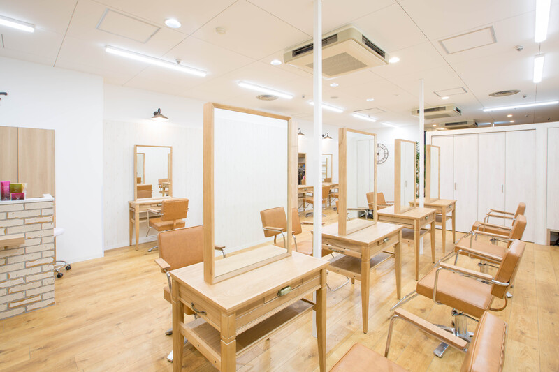 GRANZE 梅田店《大阪駅前第1ビル店》 | 梅田のヘアサロン