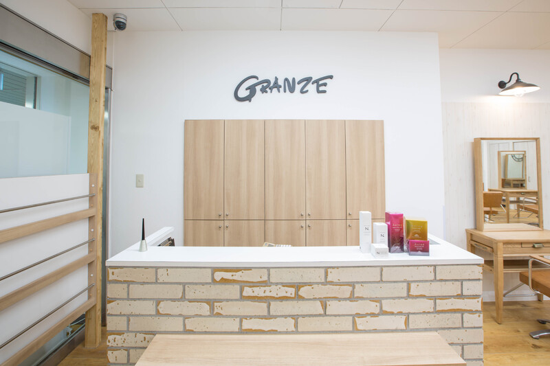 GRANZE 梅田店《大阪駅前第1ビル店》 | 梅田のヘアサロン